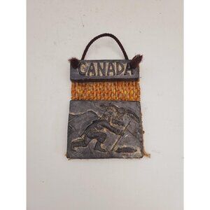 Wolf Vintage Soapstone wall decor, Canada , 1990s - Vintage Hand carved wall